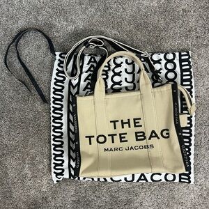 Marc Jacobs, The Tote Bag